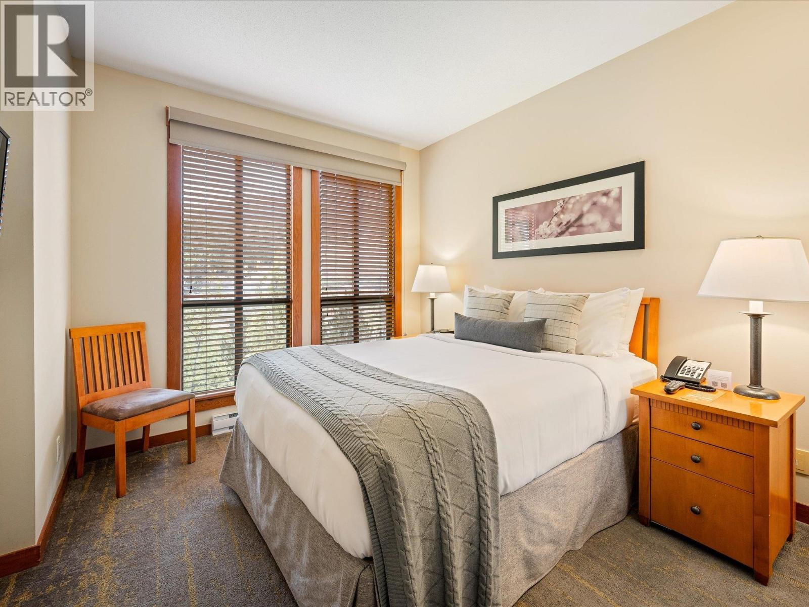 216 4320 Sundial Crescent, Whistler, British Columbia  V8E 1G6 - Photo 2 - R3070799