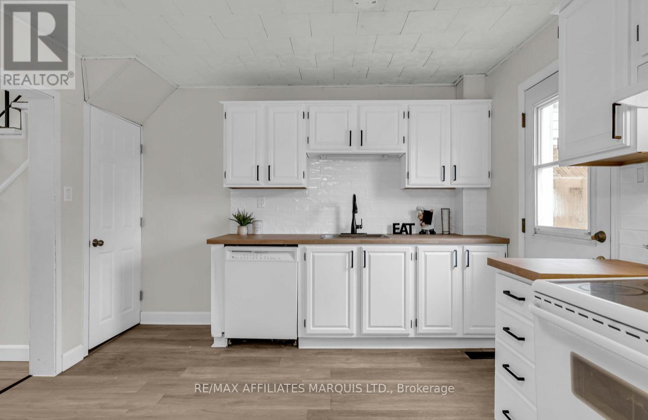 413 Cumberland Street, Cornwall, Ontario  K6J 4J2 - Photo 12 - X12546282