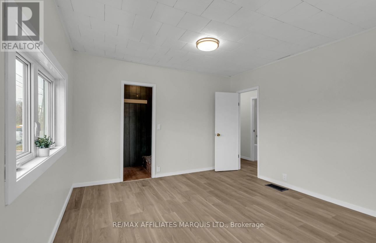 413 Cumberland Street, Cornwall, Ontario  K6J 4J2 - Photo 18 - X12546282