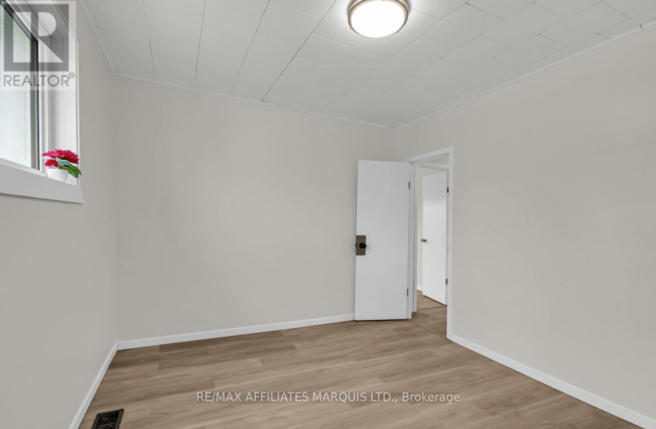 413 Cumberland Street, Cornwall, Ontario  K6J 4J2 - Photo 21 - X12546282