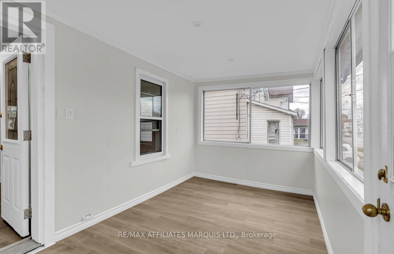 413 Cumberland Street, Cornwall, Ontario  K6J 4J2 - Photo 4 - X12546282