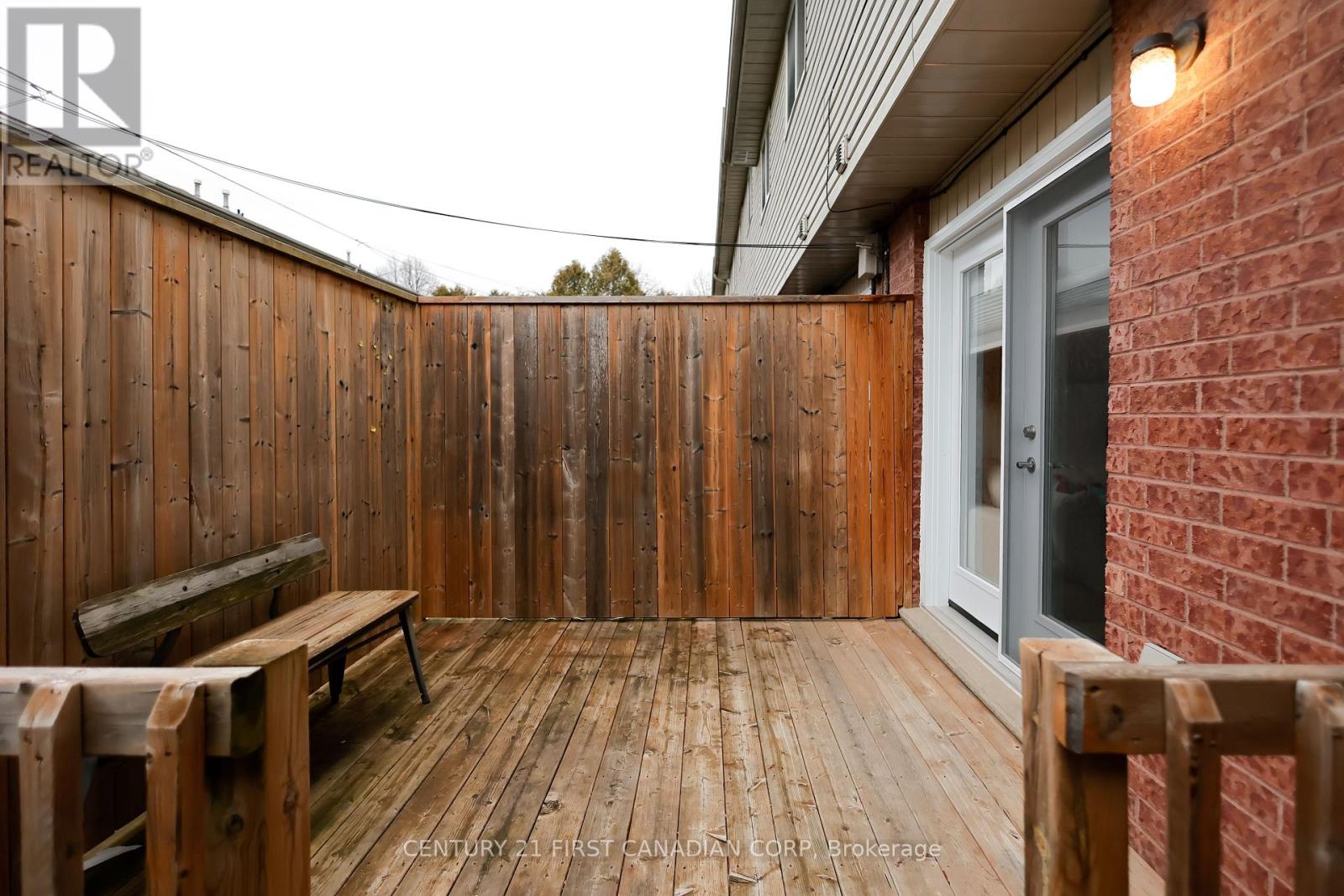 70 - 70 Chapman Court, London North, Ontario N6G 4Z4 - Photo 23 - X12583424