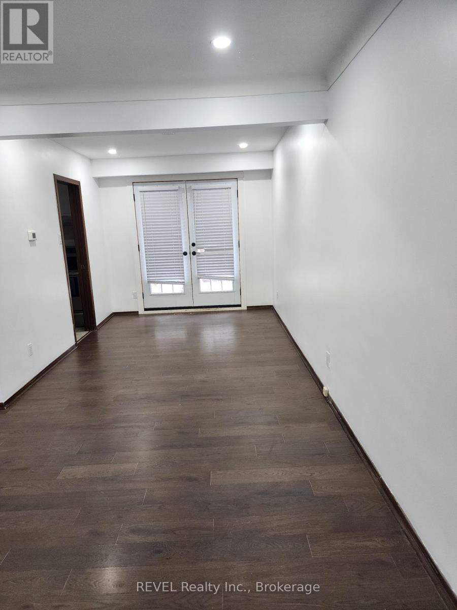 747 Parkdale Avenue E, Fort Erie, Ontario  L2A 5B7 - Photo 15 - X12549782