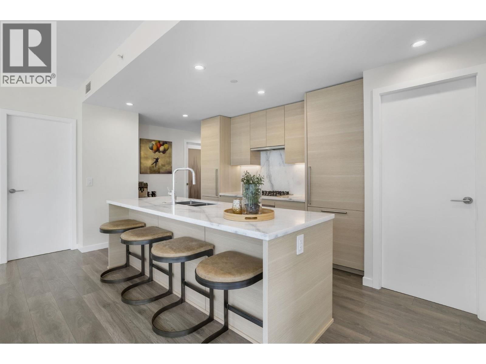 302 305 Morrissey Road, Port Moody, British Columbia  V3H 0M3 - Photo 3 - R3070794