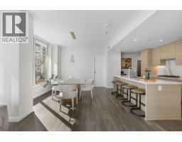 302 305 MORRISSEY ROAD, Port Moody, British Columbia