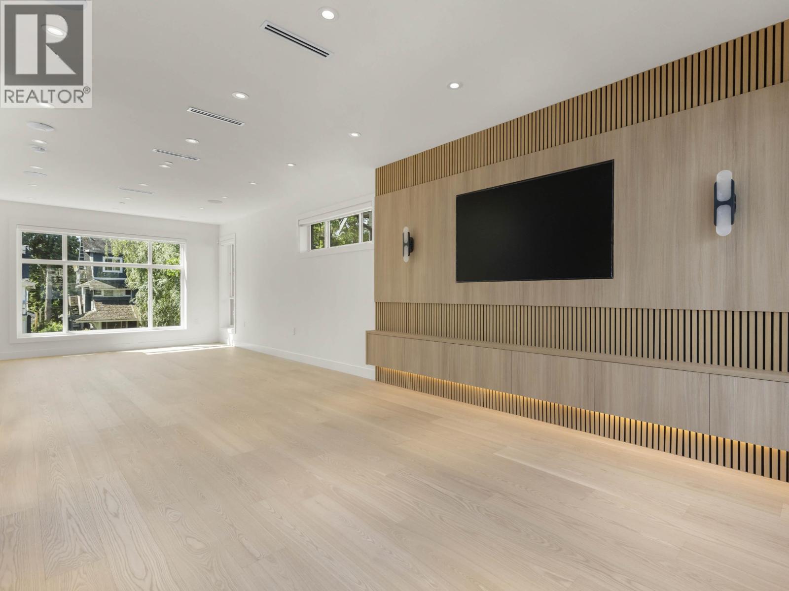 2565 W 2nd Avenue, Vancouver, British Columbia  V6K 1J7 - Photo 21 - R3070801