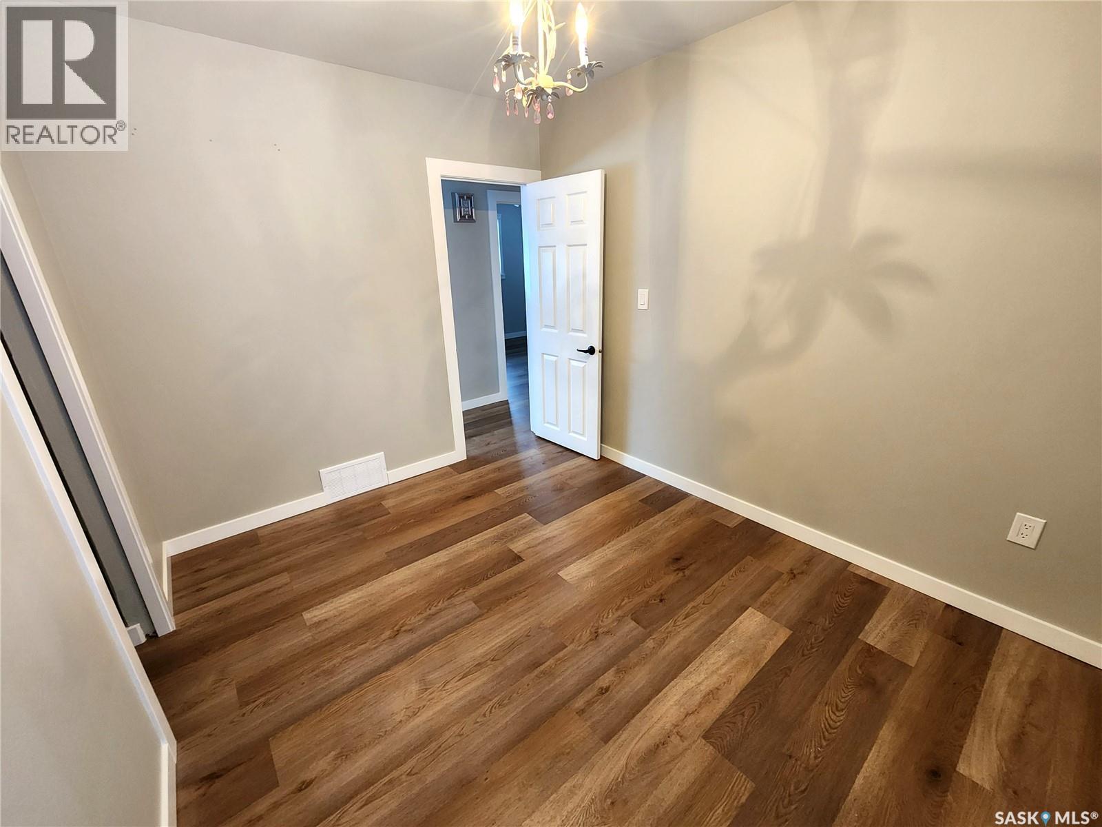 1533 Young Street, Estevan, Saskatchewan  S4A 0J5 - Photo 13 - SK024816