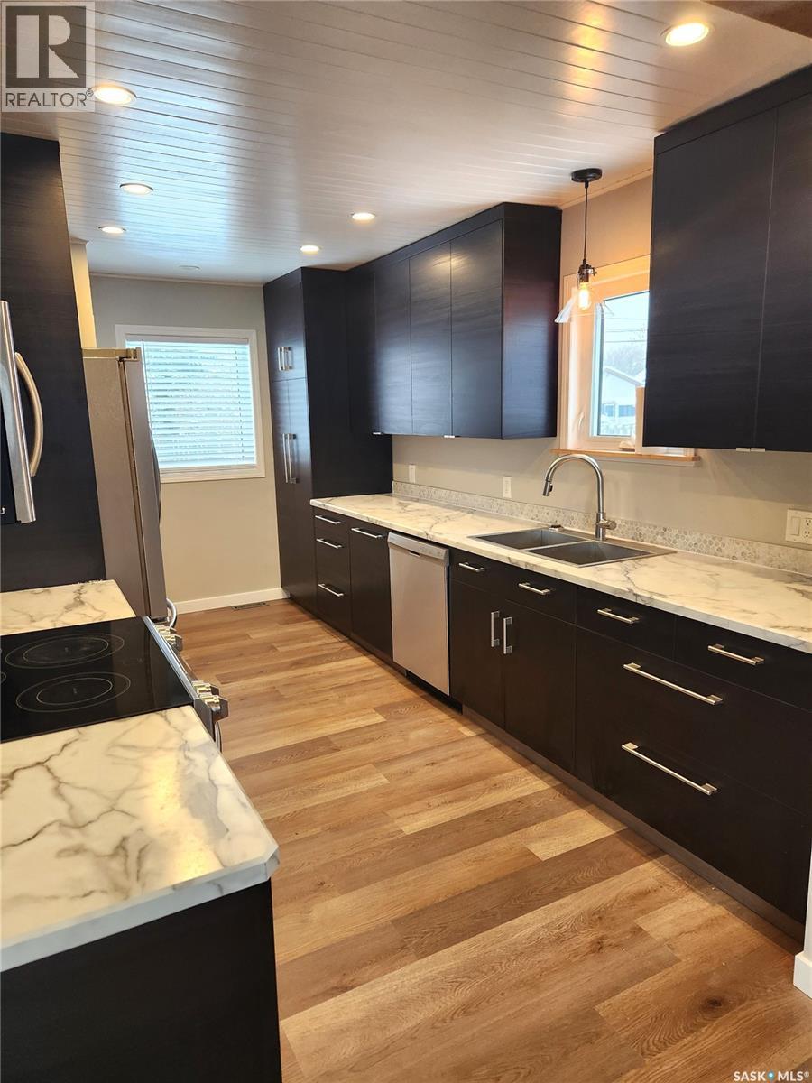 1533 Young Street, Estevan, Saskatchewan  S4A 0J5 - Photo 8 - SK024816