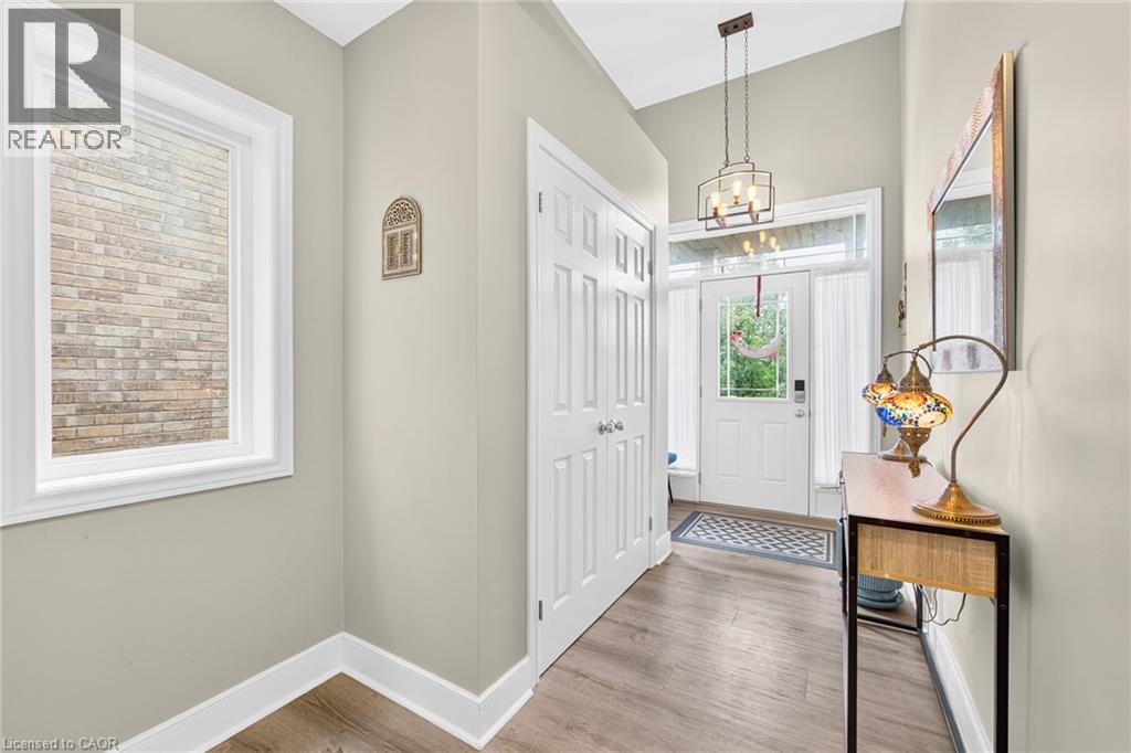 110 Oakes Crescent, Guelph, Ontario  N1E 0J5 - Photo 5 - 40791113