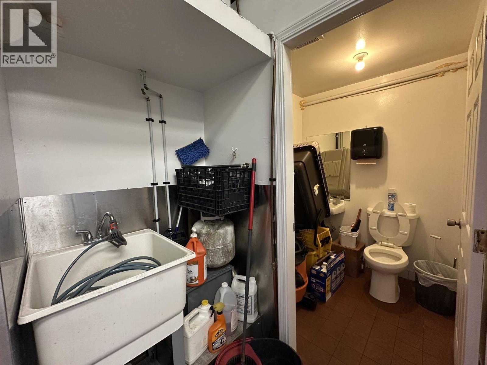 8335 Oak Street, Vancouver, British Columbia  V6P 4A9 - Photo 9 - C8074156