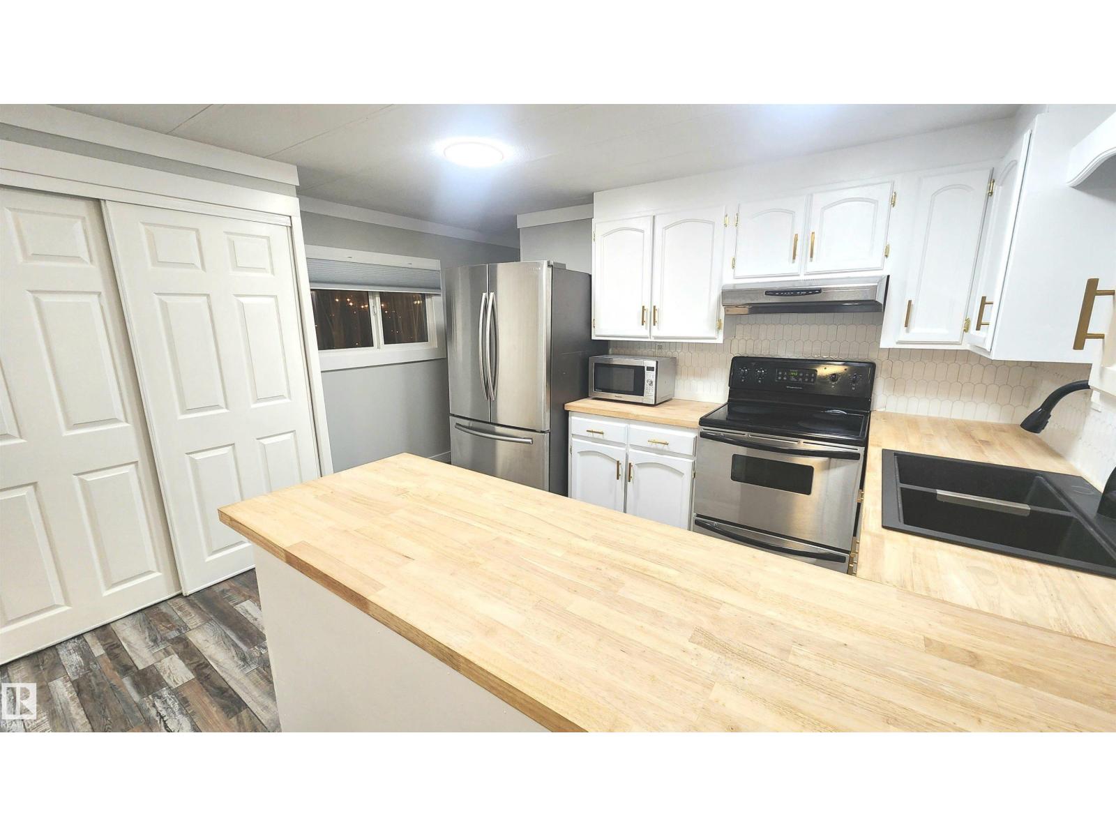 90 Rim Rd Nw Nw, Edmonton, Alberta  T6P 1C5 - Photo 7 - E4466919