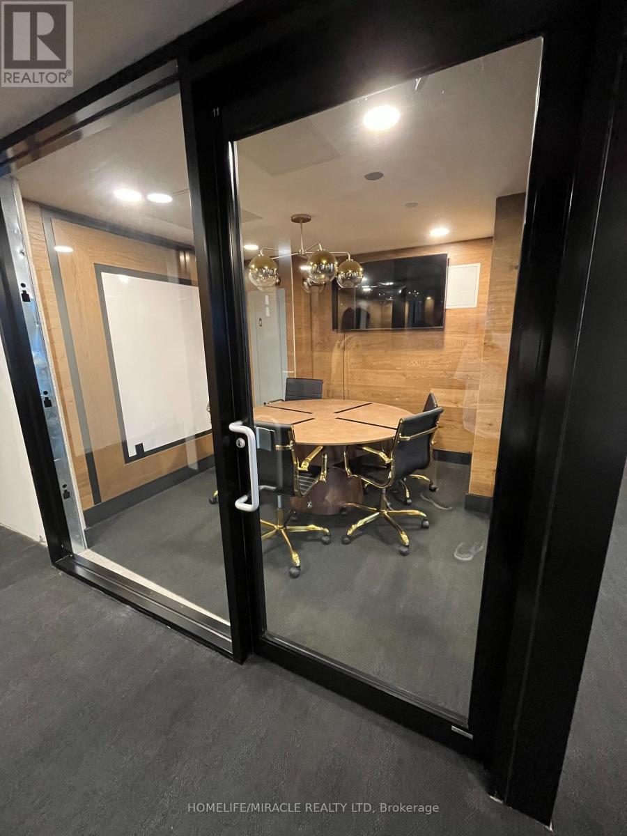 1711 - 145 Columbia Street W, Waterloo, Ontario  N2L 0K7 - Photo 31 - X12583898