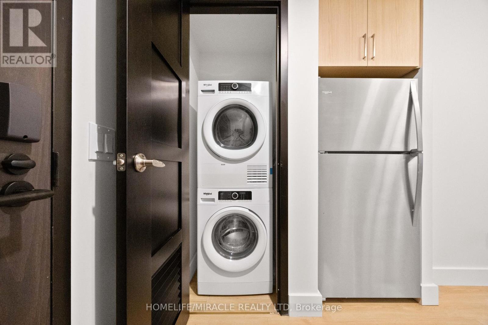 1711 - 145 Columbia Street W, Waterloo, Ontario  N2L 0K7 - Photo 7 - X12583898