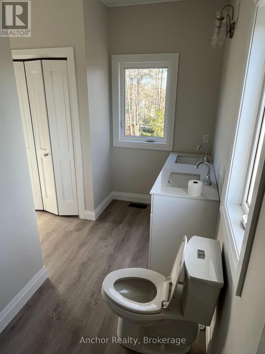 B - 615 Wagner Street, Gravenhurst, Ontario  P1P 1E1 - Photo 12 - X12583972