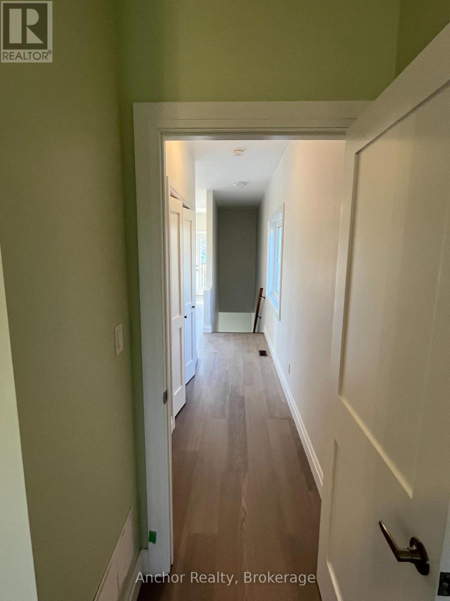 B - 615 Wagner Street, Gravenhurst, Ontario  P1P 1E1 - Photo 18 - X12583972