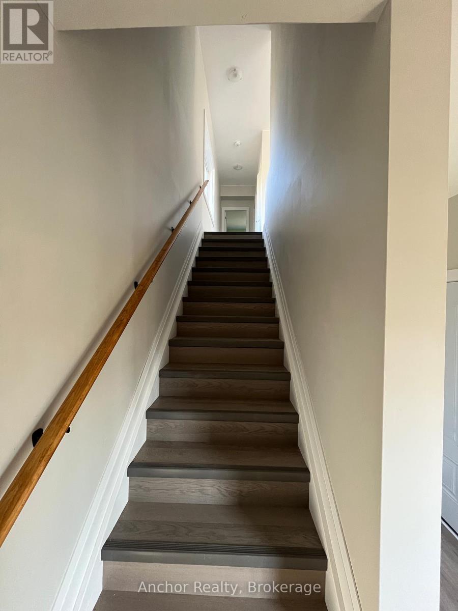 B - 615 Wagner Street, Gravenhurst, Ontario  P1P 1E1 - Photo 20 - X12583972