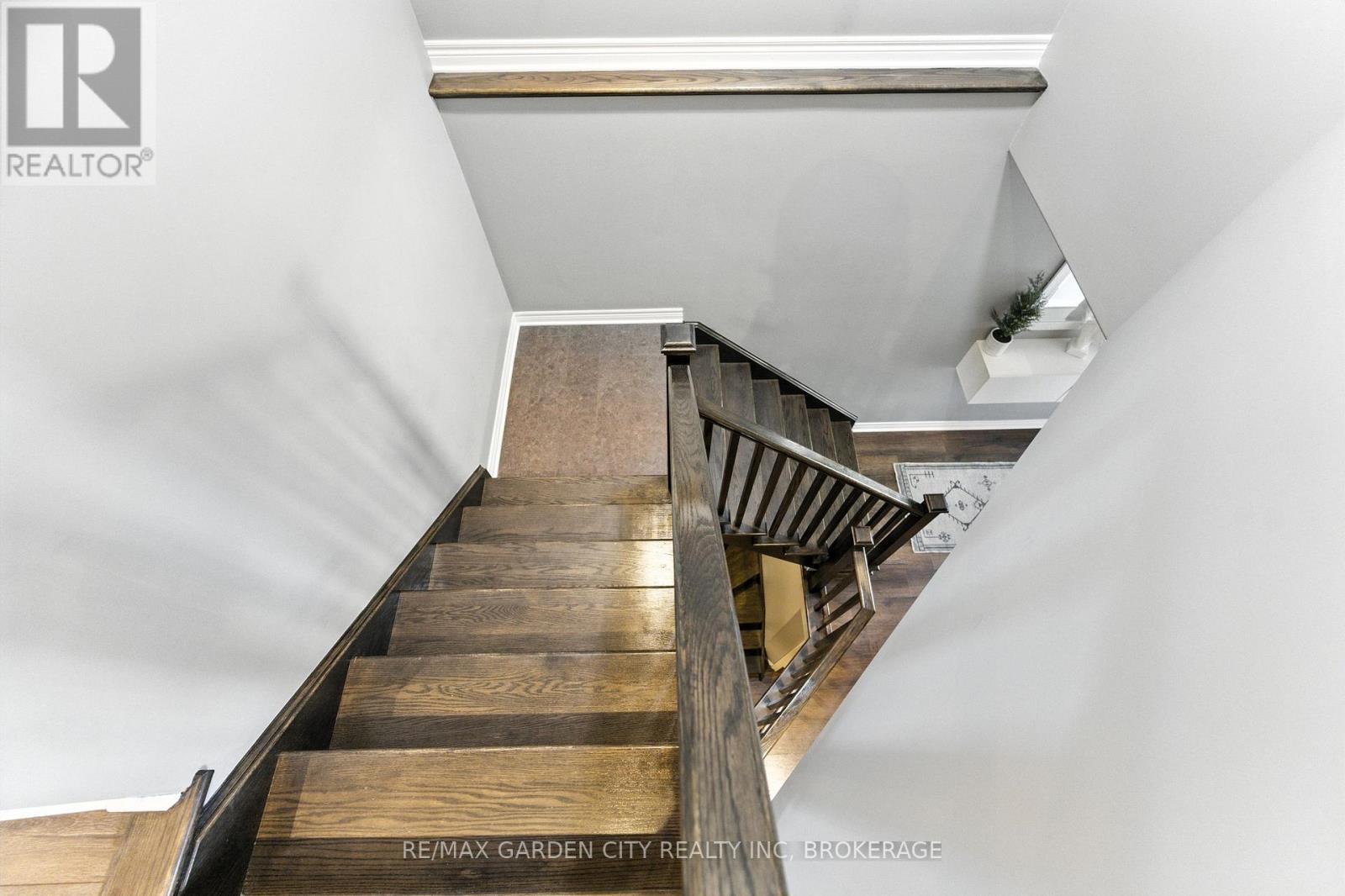 6456 Armelina Crescent, Niagara Falls, Ontario  L2H 0B4 - Photo 21 - X12325150