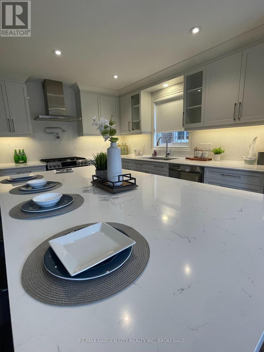 6456 Armelina Crescent, Niagara Falls, Ontario  L2H 0B4 - Photo 6 - X12325150