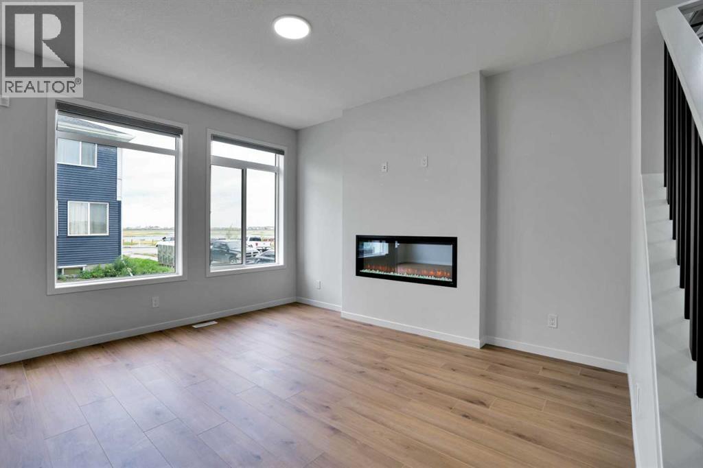 8 Corner Glen Row Ne, Calgary, Alberta  T3N 2L9 - Photo 10 - A2258717