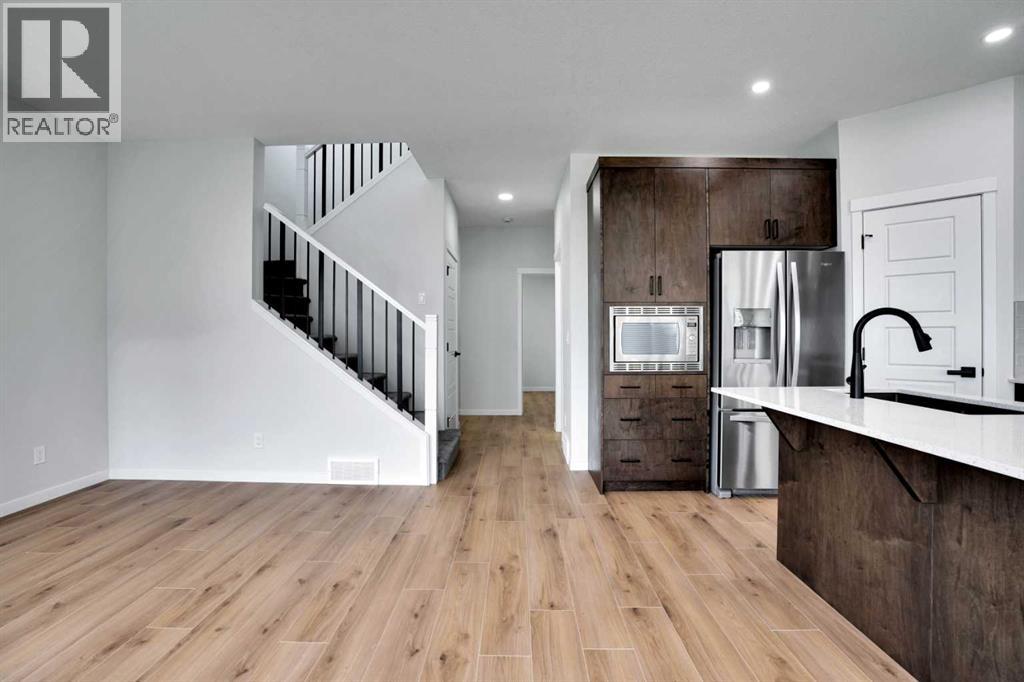 8 Corner Glen Row Ne, Calgary, Alberta  T3N 2L9 - Photo 13 - A2258717