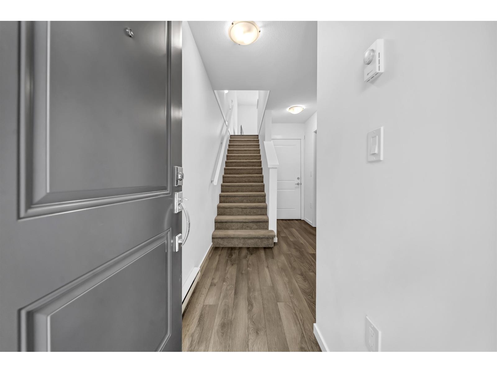 120 15778 85 Avenue, Surrey, British Columbia  V4N 6W8 - Photo 3 - R3070206