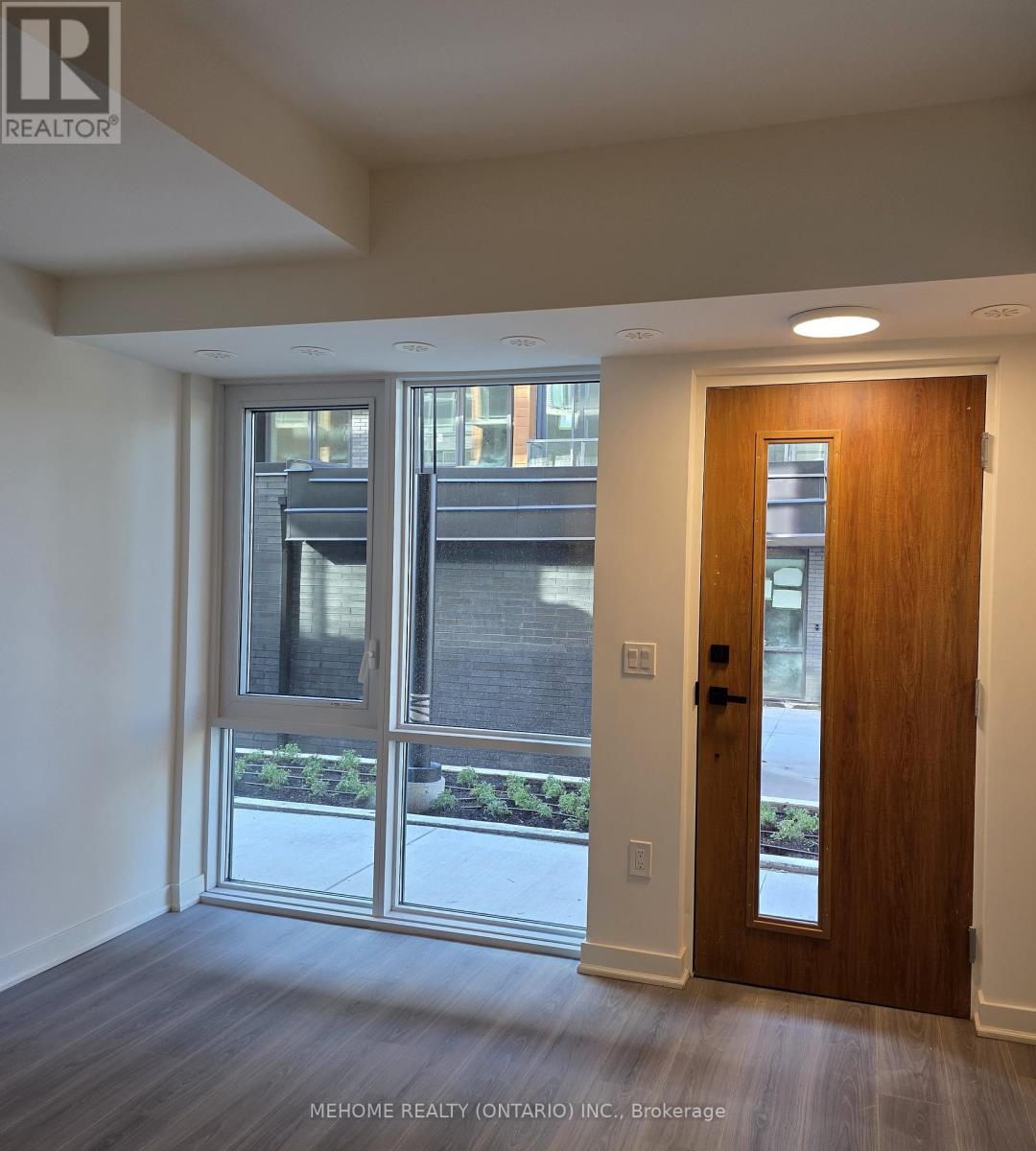 102 - 75 Curlew Drive, Toronto, Ontario  M3A 2P8 - Photo 6 - C12583944