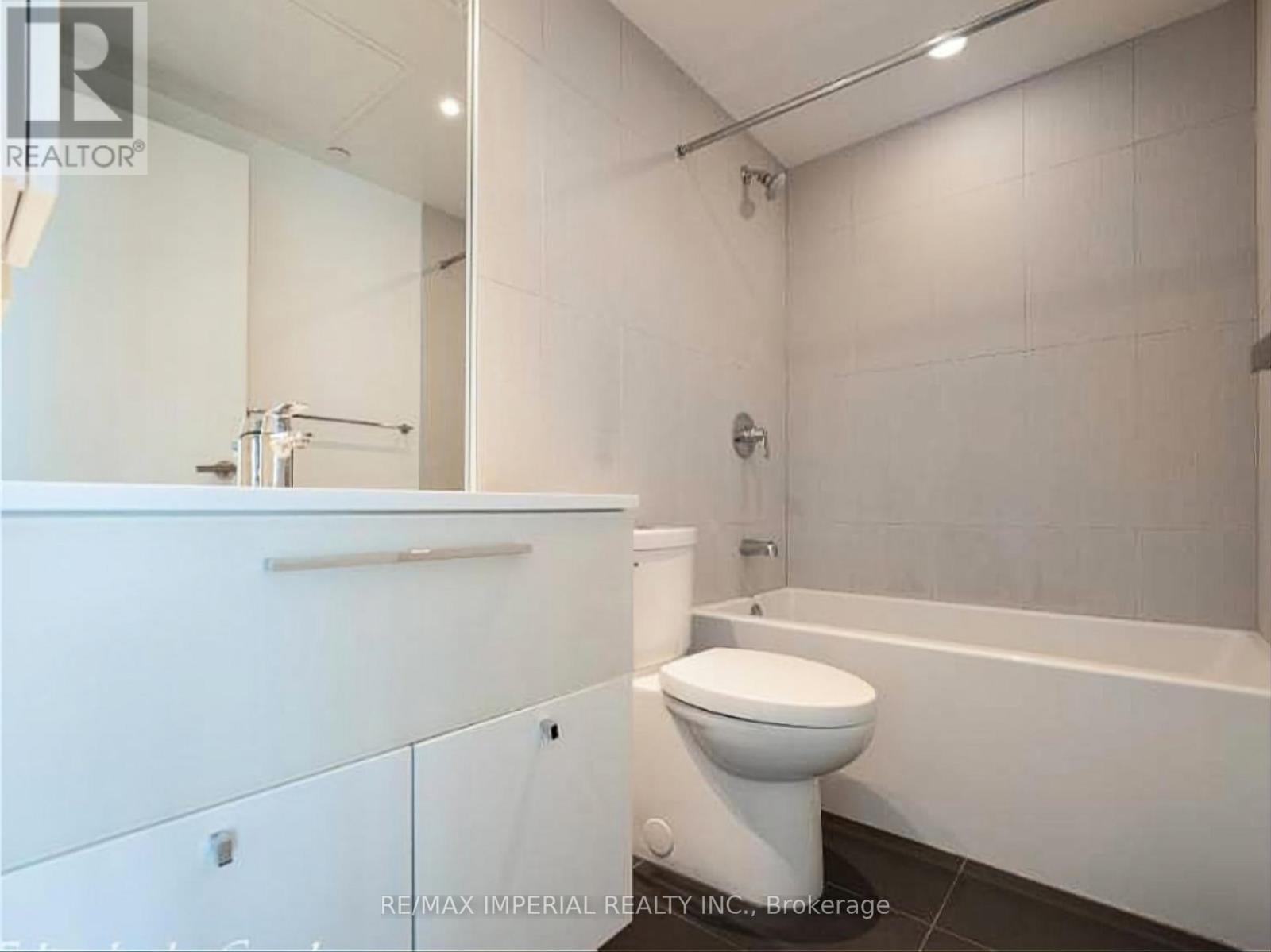 907 - 15 Grenville Street, Toronto, Ontario  M4Y 1A1 - Photo 15 - C12583958