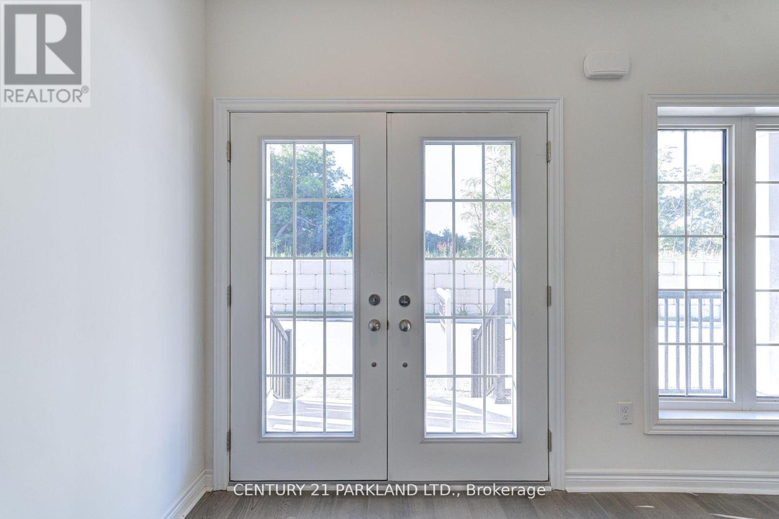 Potl #9 - 1741 Fairport Road, Pickering, Ontario L1V 1S9 - Photo 4 - E12583926