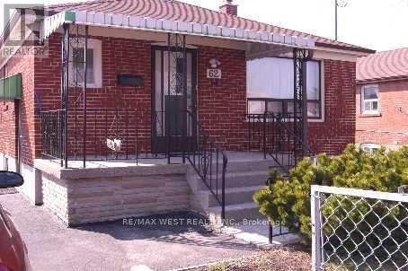 62 FALMOUTH AVENUE, Toronto, Ontario