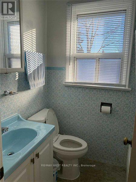 62 Falmouth Avenue, Toronto, Ontario M1K 4M8 - Photo 8 - E12583950