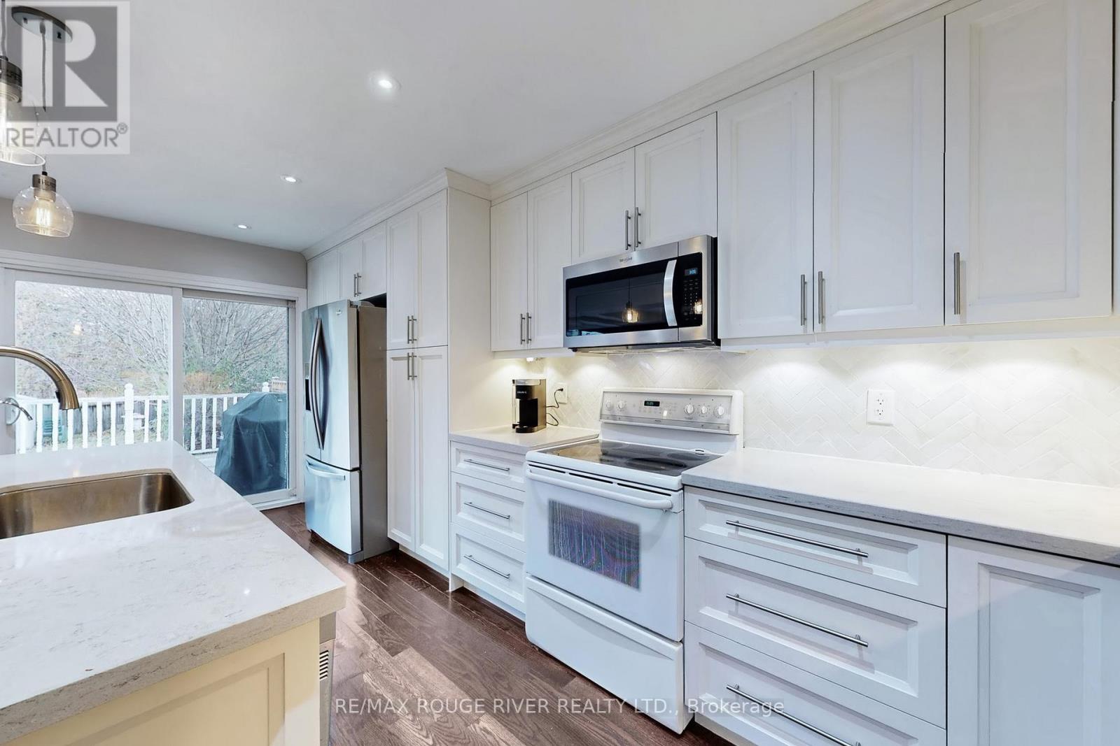 53 Greybeaver Trail, Toronto, Ontario M1C 2X4 - Photo 15 - E12583964