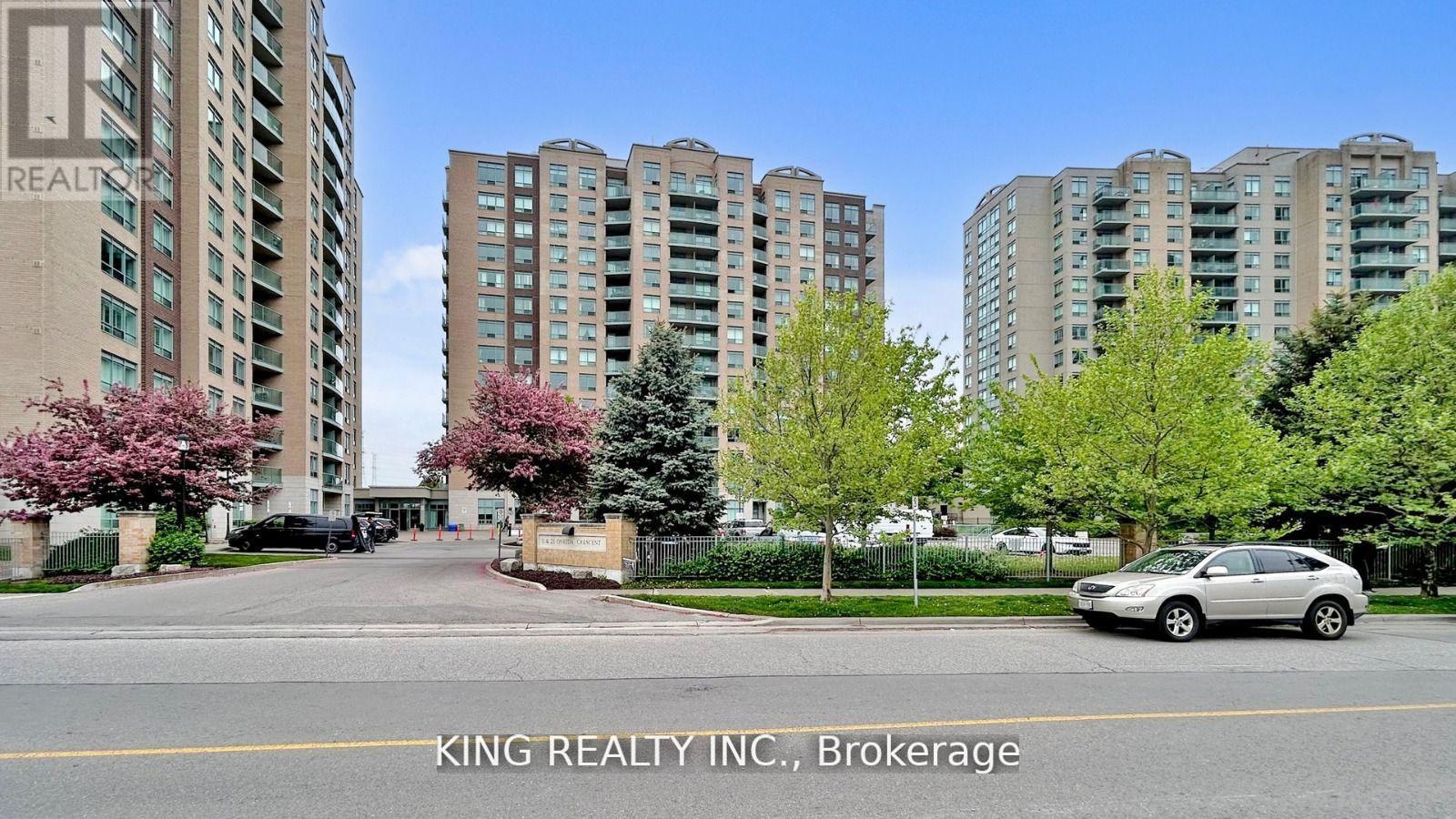 901 - 23 Oneida Crescent, Richmond Hill, Ontario L4B 0A2 - Photo 2 - N12583920