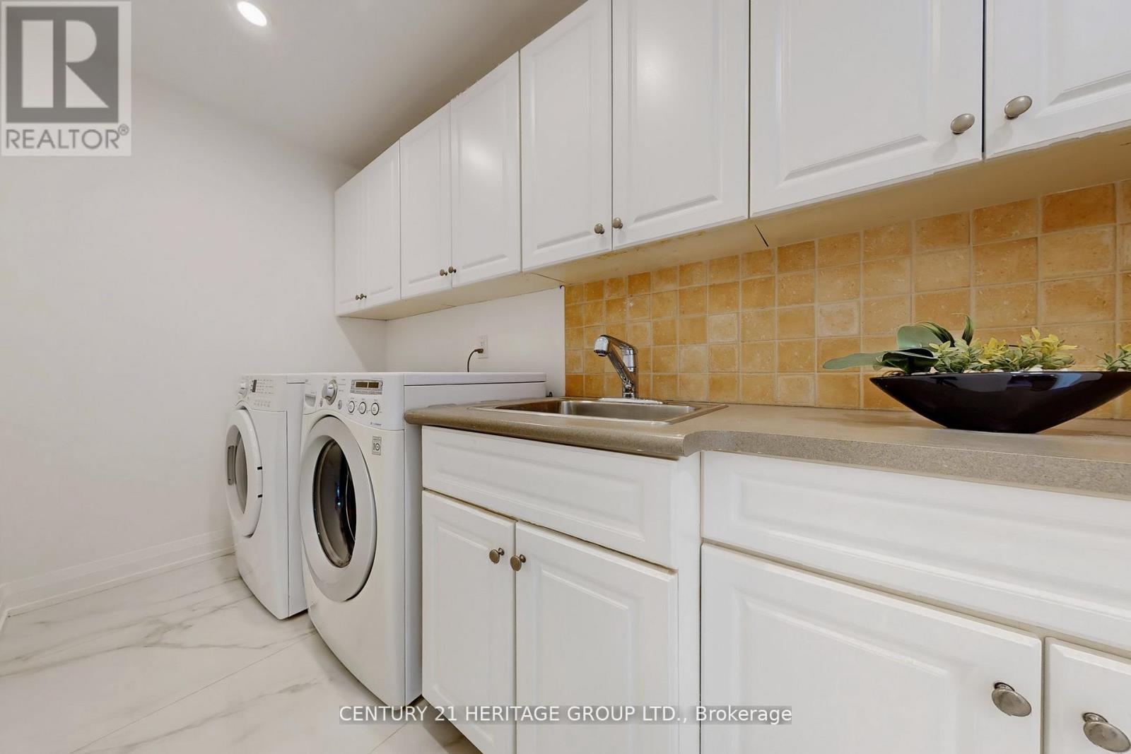 10 Cherry Blossom Lane, Markham, Ontario L3T 3B9 - Photo 17 - N12583924