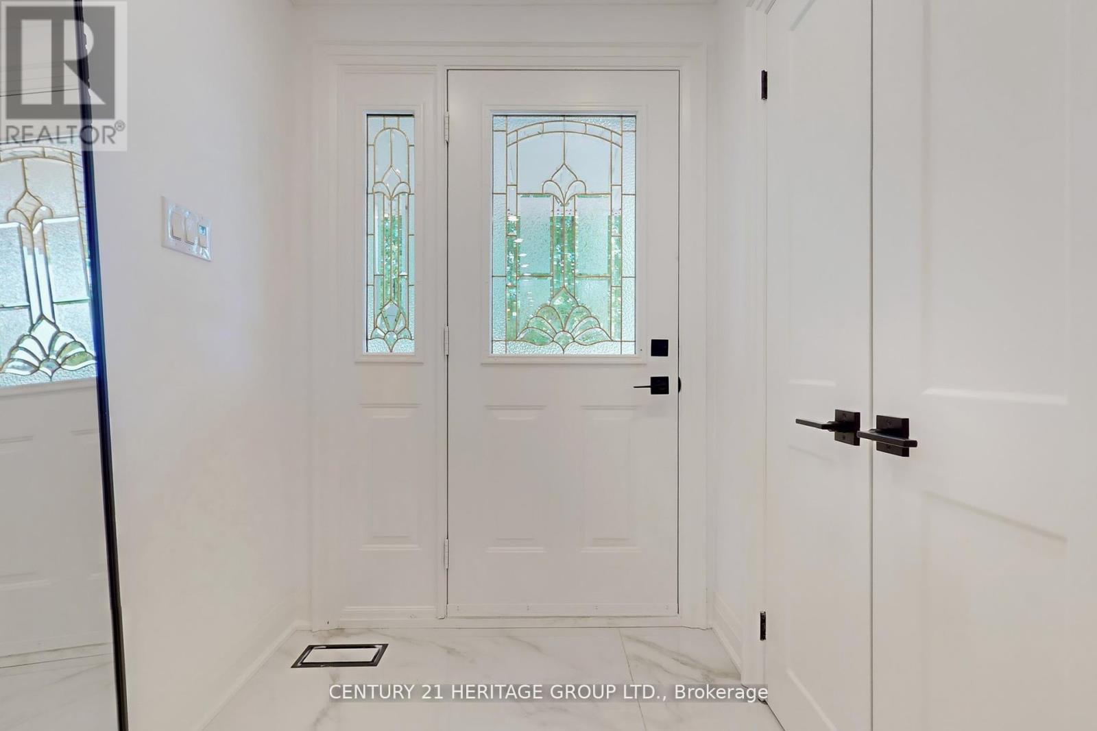 10 Cherry Blossom Lane, Markham, Ontario L3T 3B9 - Photo 18 - N12583924