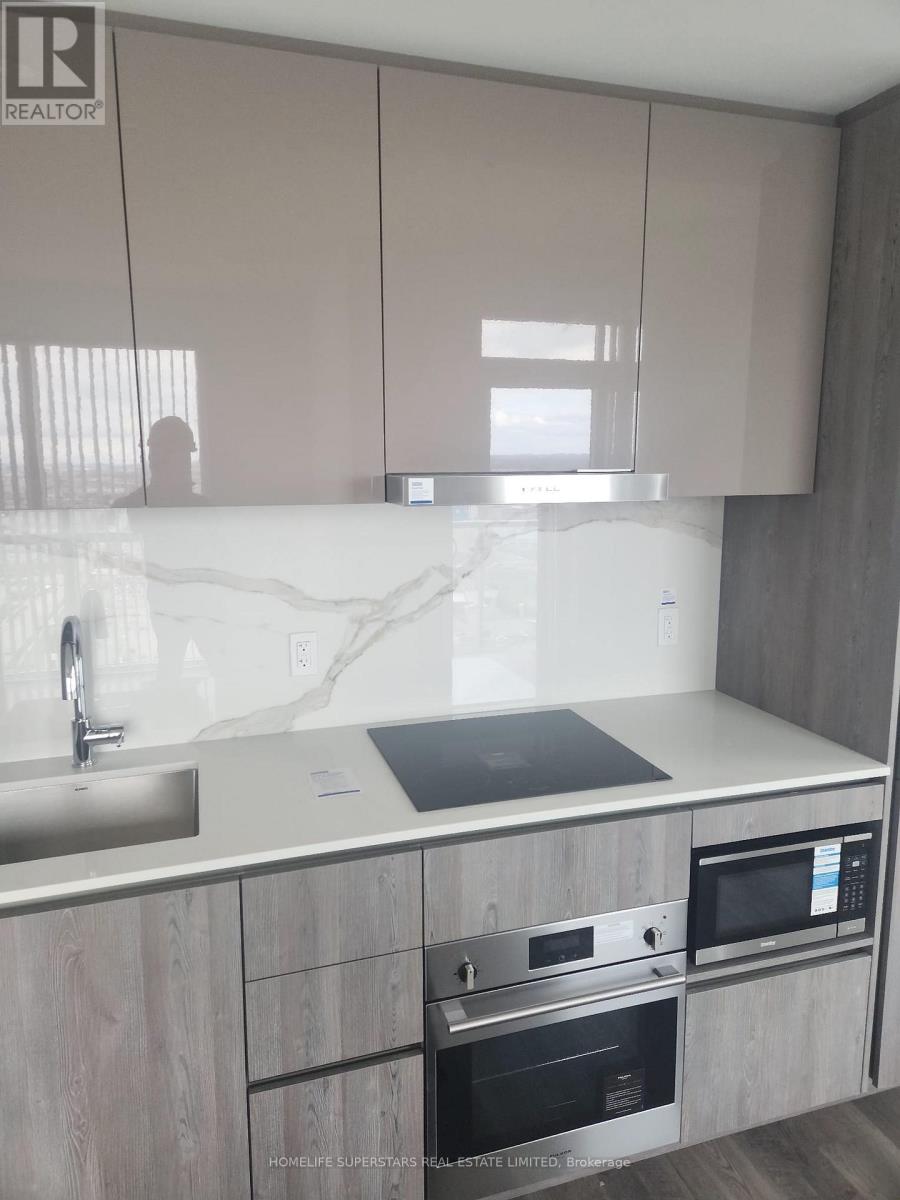 2802 - 8 Interchange Way, Vaughan, Ontario  L4K 5Z7 - Photo 10 - N12583928