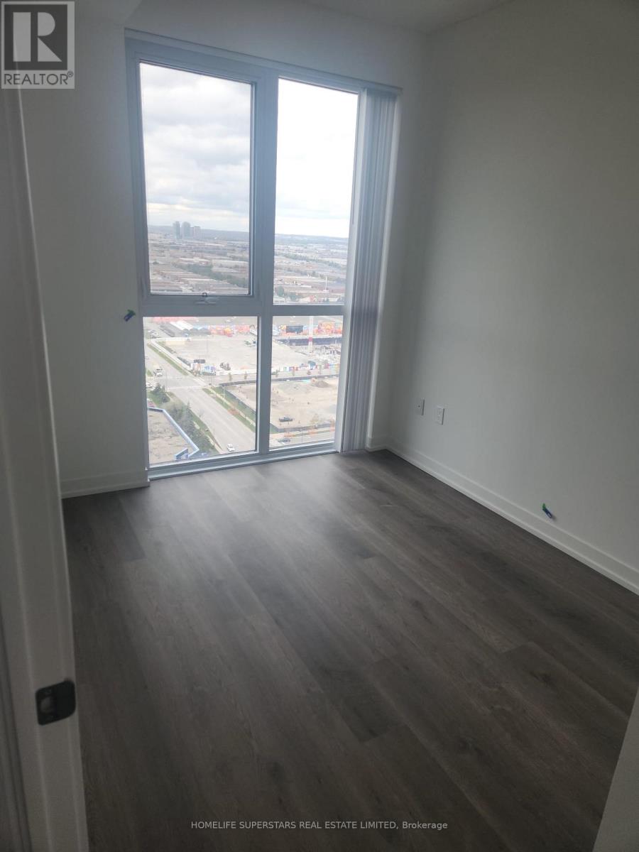 2802 - 8 Interchange Way, Vaughan, Ontario  L4K 5Z7 - Photo 11 - N12583928