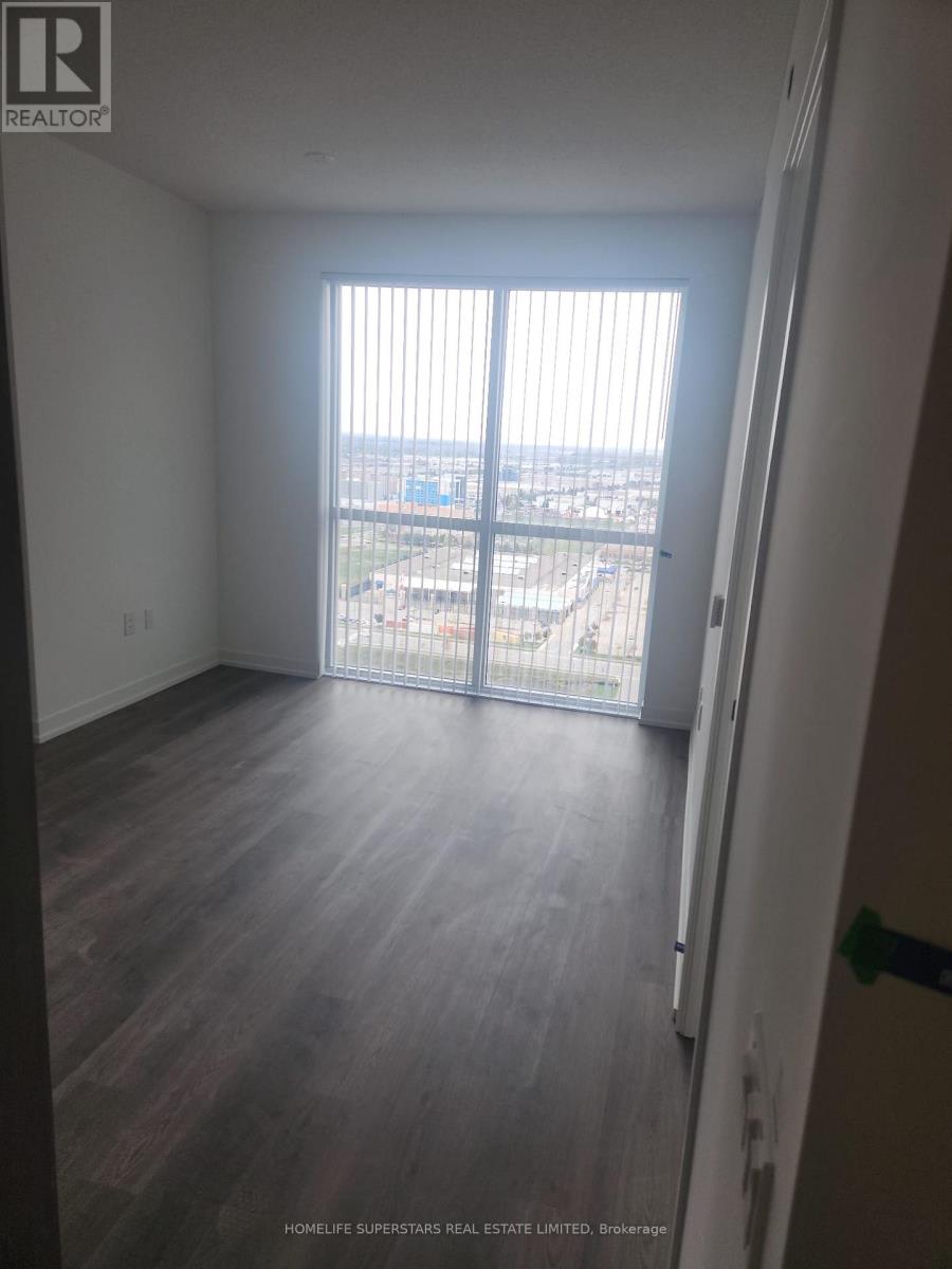 2802 - 8 Interchange Way, Vaughan, Ontario  L4K 5Z7 - Photo 12 - N12583928