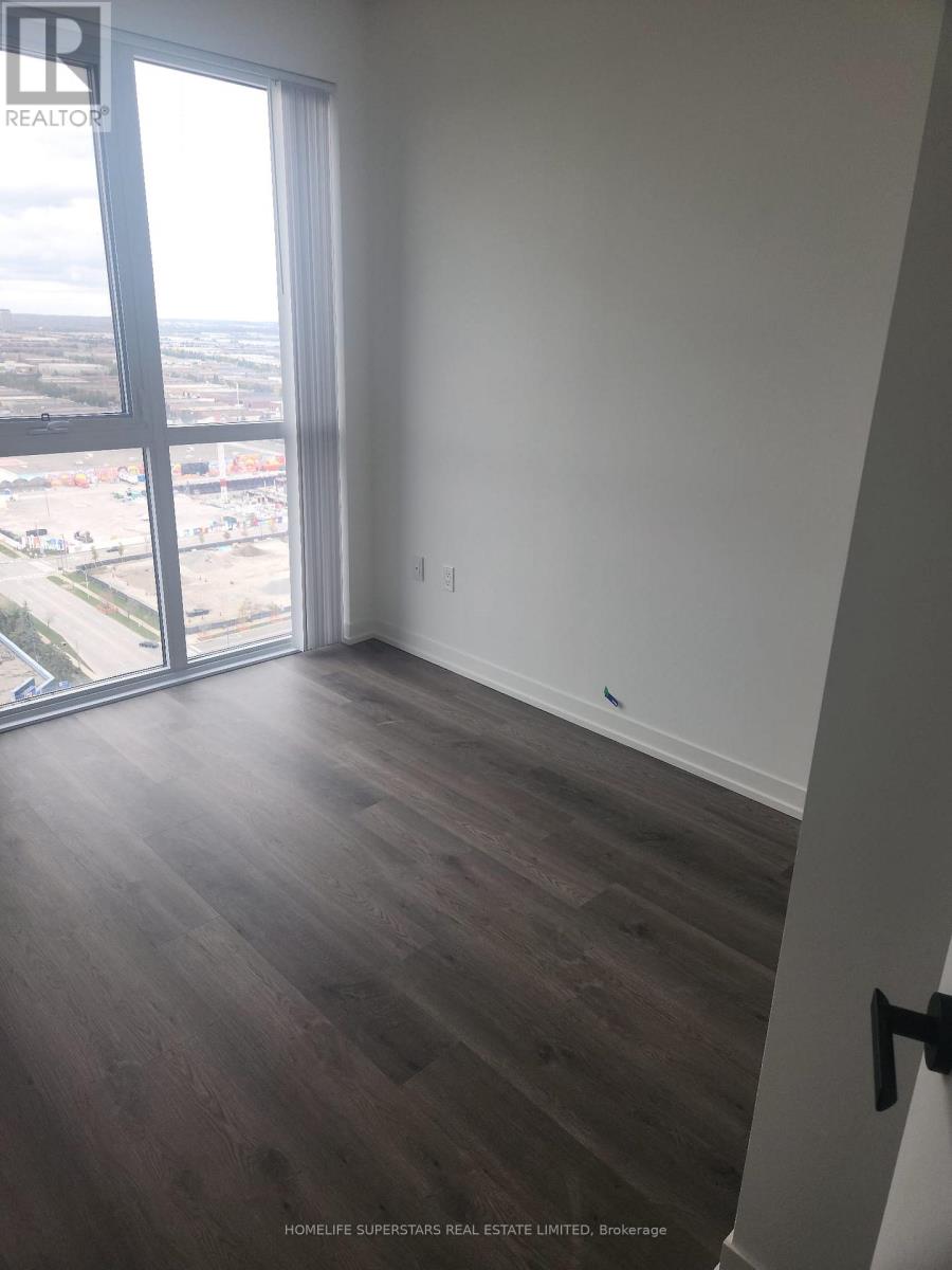 2802 - 8 Interchange Way, Vaughan, Ontario  L4K 5Z7 - Photo 13 - N12583928