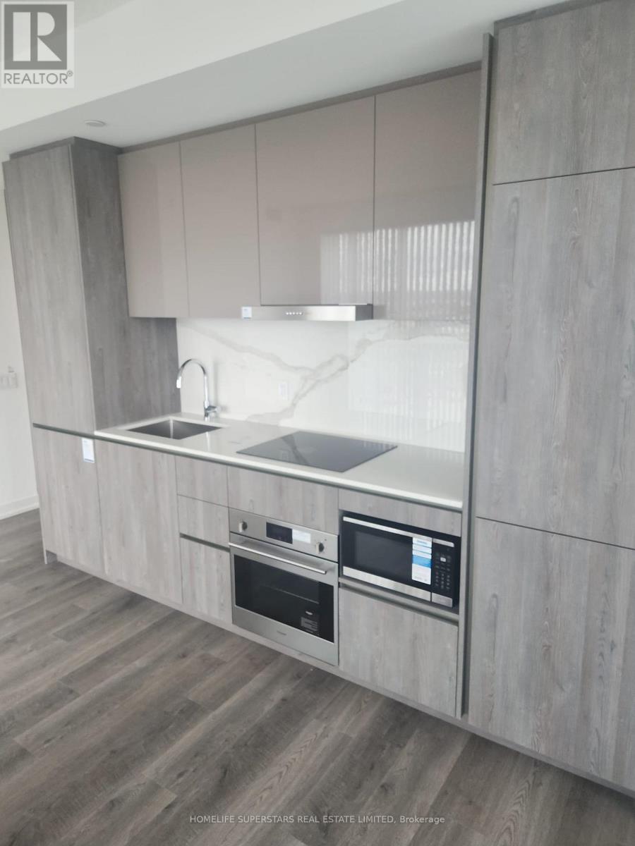 2802 - 8 Interchange Way, Vaughan, Ontario  L4K 5Z7 - Photo 7 - N12583928