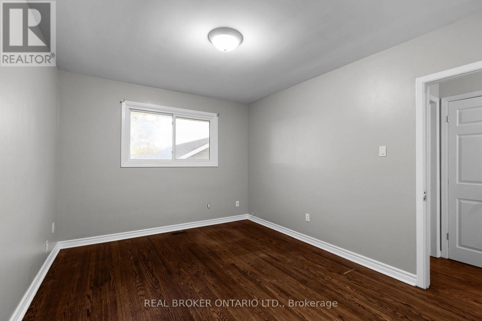 65 Ottaway Avenue, Barrie, Ontario  L4M 2X1 - Photo 13 - S12583916