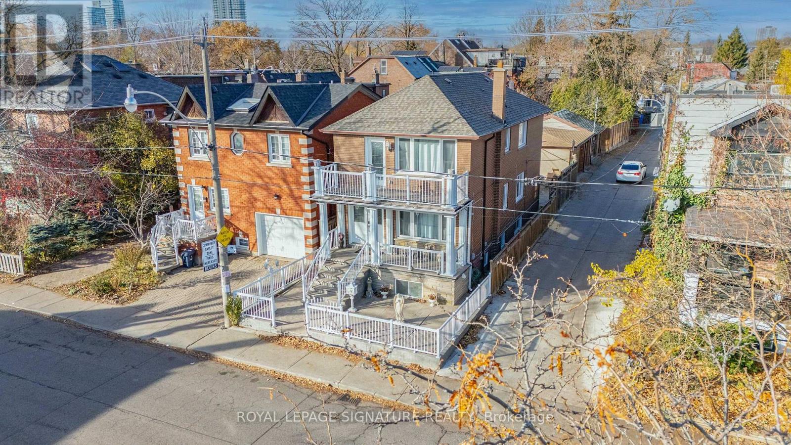 Suite A - 50 Shanly Street, Toronto, Ontario  M6H 1S3 - Photo 7 - W12583918