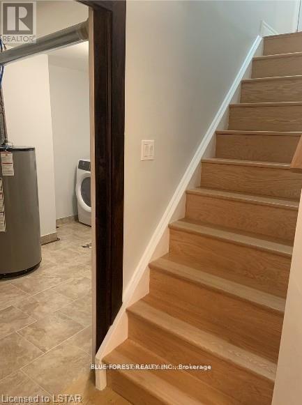 19 Constable Street, London North, Ontario  N6G 3N8 - Photo 14 - X12583986