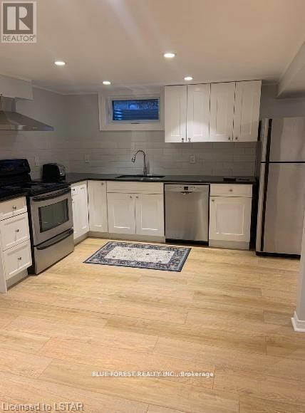 19 Constable Street, London North, Ontario  N6G 3N8 - Photo 6 - X12583986