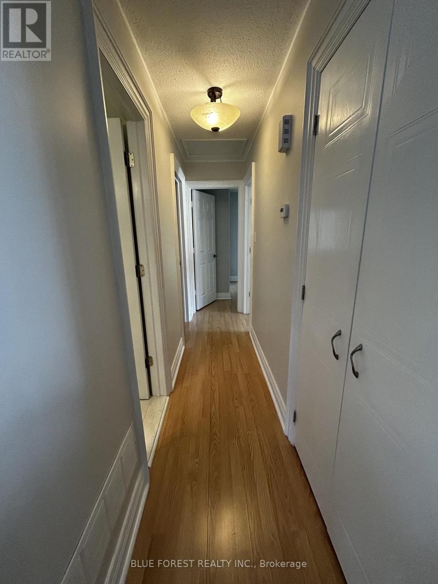 19 Constable Street, London North, Ontario  N6G 3N8 - Photo 11 - X12583988