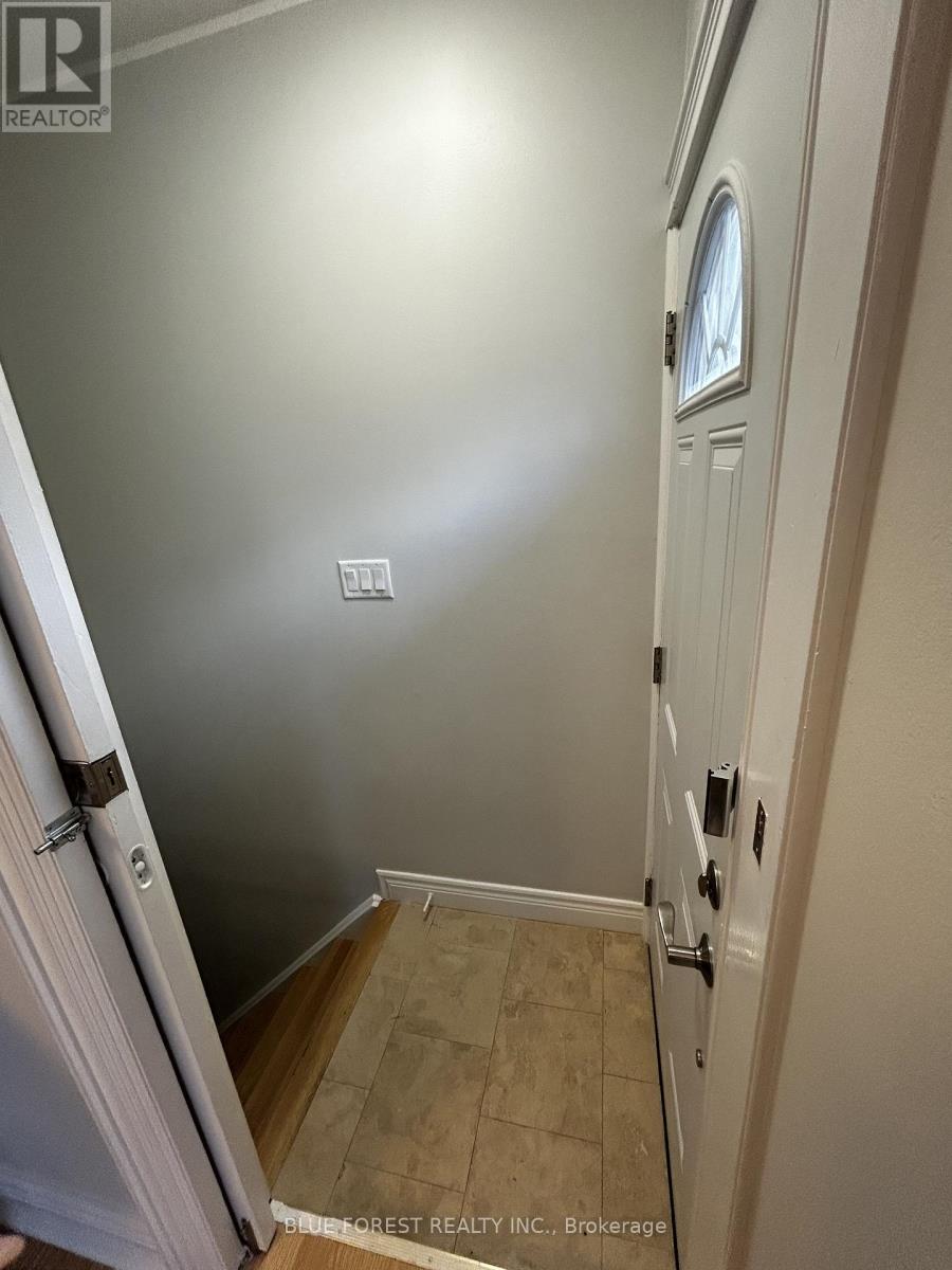 19 Constable Street, London North, Ontario  N6G 3N8 - Photo 15 - X12583988