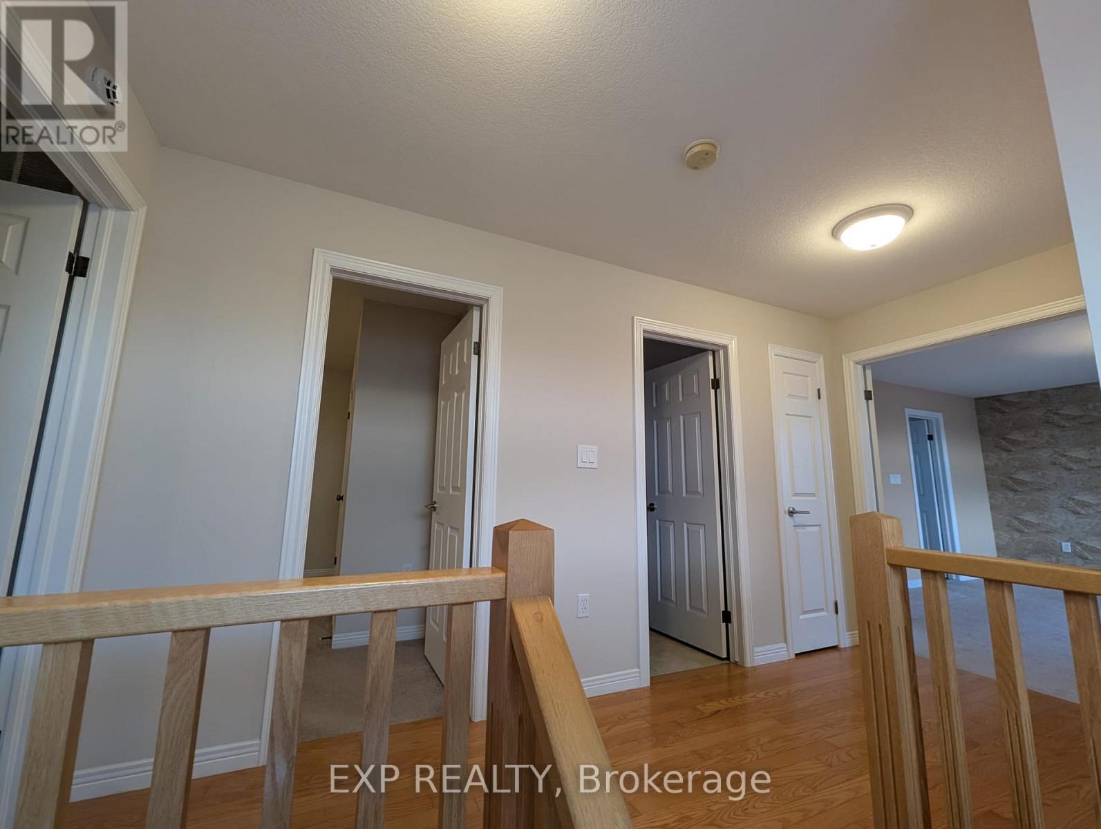 69 Periwinkle Drive, Hamilton, Ontario  L0R 1P0 - Photo 8 - X12583934