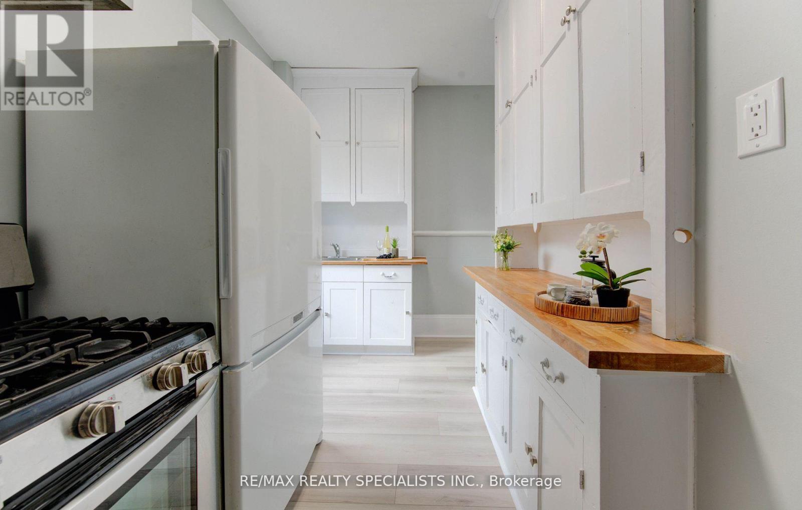 22 Cathay Street, Cambridge, Ontario  N1R 4V2 - Photo 35 - X12583940