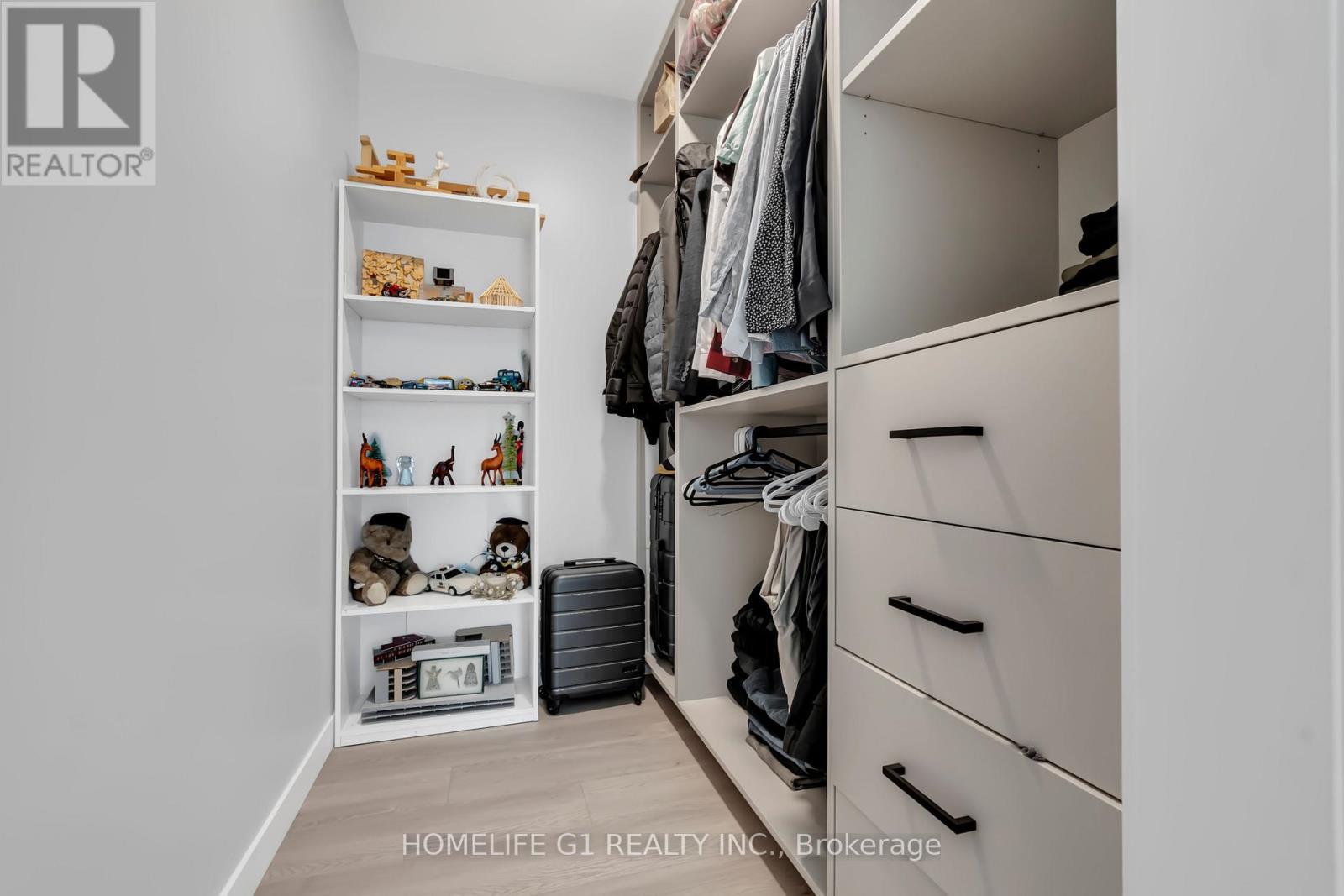 49 Feathers Crossing, St. Thomas, Ontario  N5R 0M3 - Photo 18 - X12583942