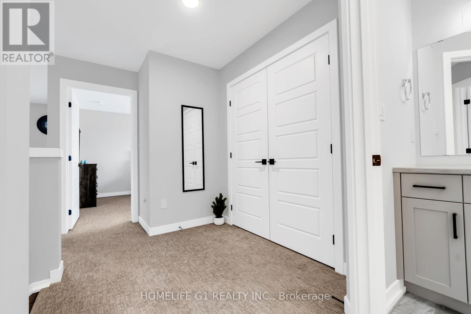 49 Feathers Crossing, St. Thomas, Ontario  N5R 0M3 - Photo 24 - X12583942