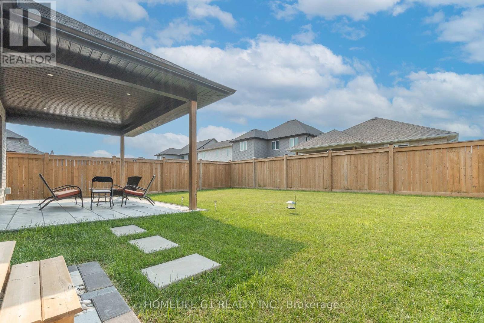 49 Feathers Crossing, St. Thomas, Ontario  N5R 0M3 - Photo 44 - X12583942